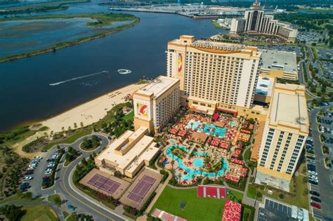 Book a hotel near Golden Nugget, Lake Charles .